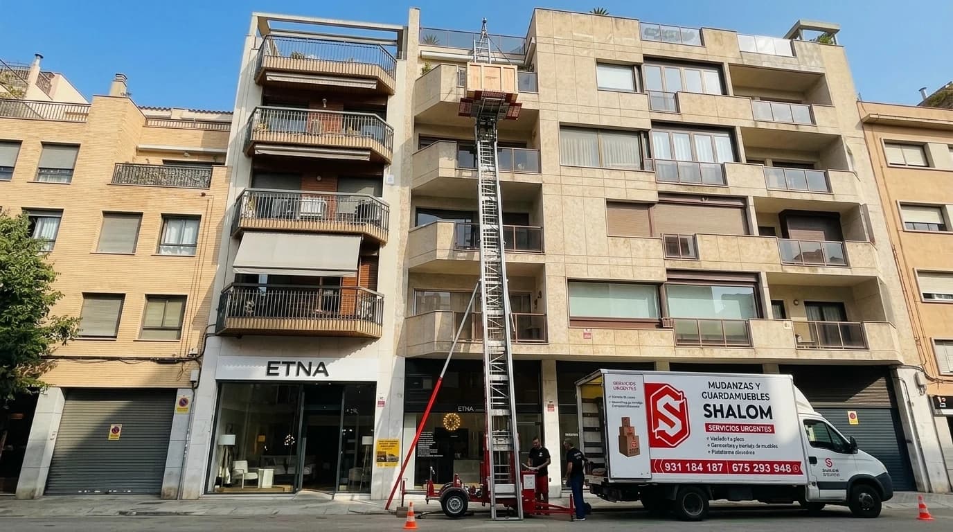 Plataforma elevadora Shalom en acción